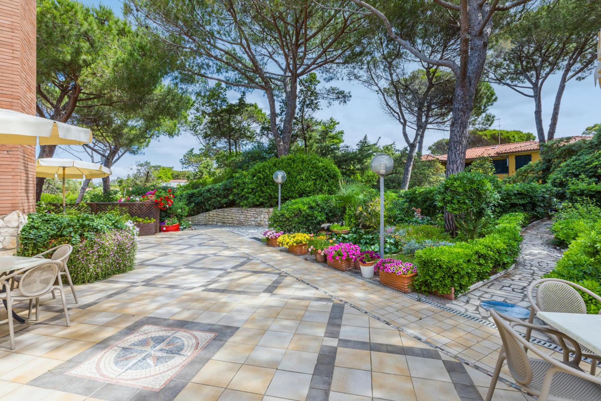 Residence Casa Di Caccia Marina Di Bibbona Dış mekan fotoğraf